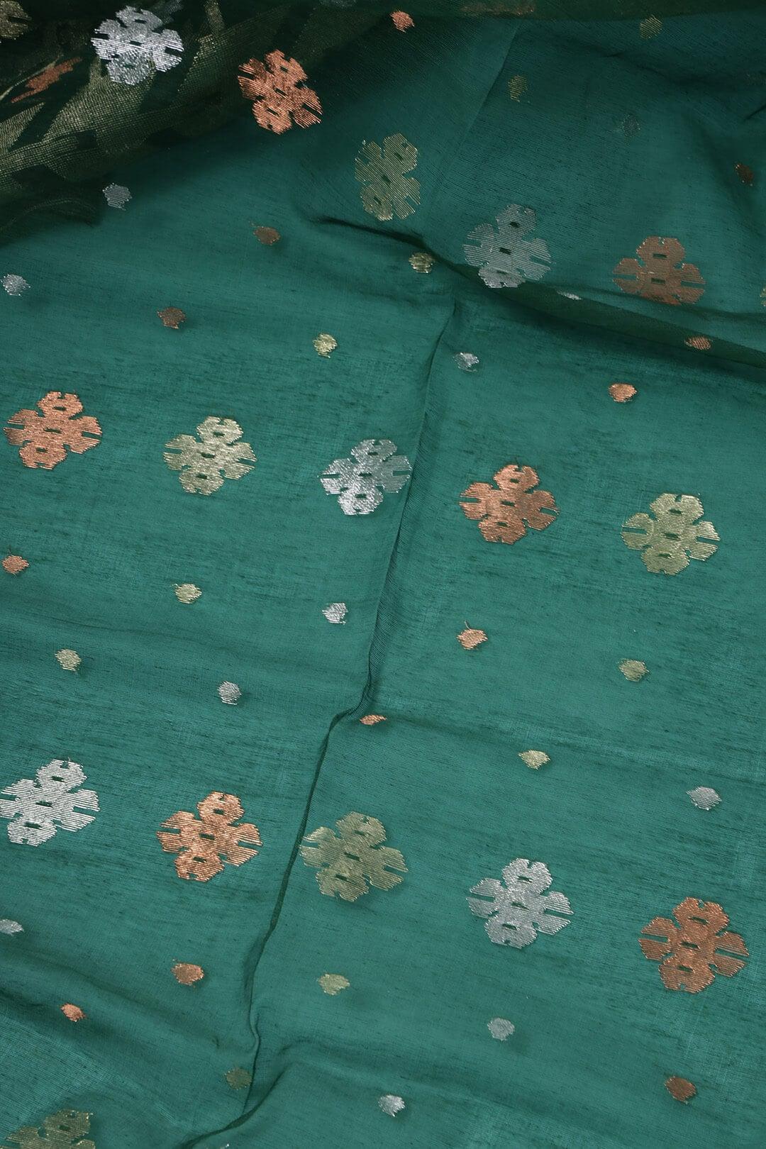 Handloom Dhakai Jamdani saree in Emerald green 4 - Emerald Green Jamdani silk saree