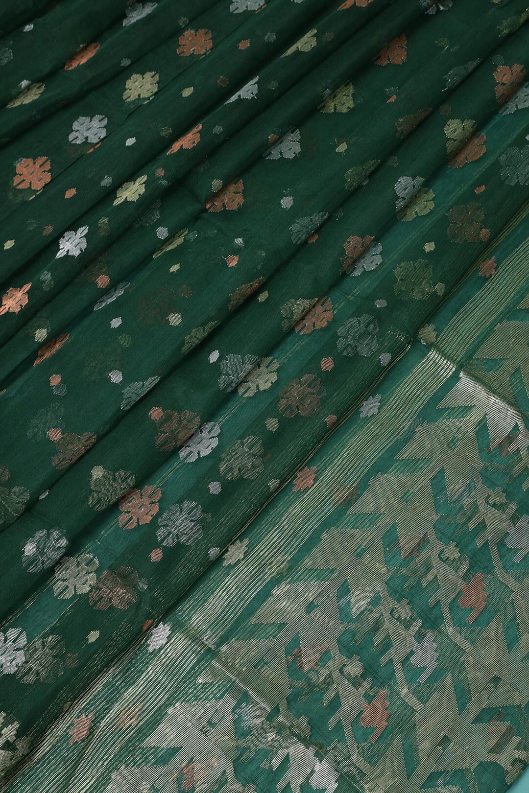 Handloom Dhakai Jamdani saree in Emerald green 5 - Emerald Green Jamdani silk saree