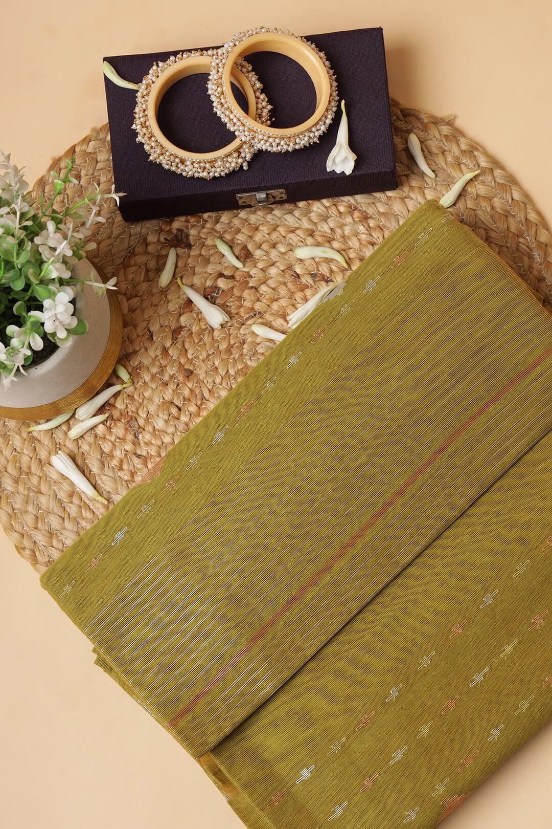 Handloom Dhakai Jamdani saree in Olive Green view 3 - Olive Green Jamdani silk saree