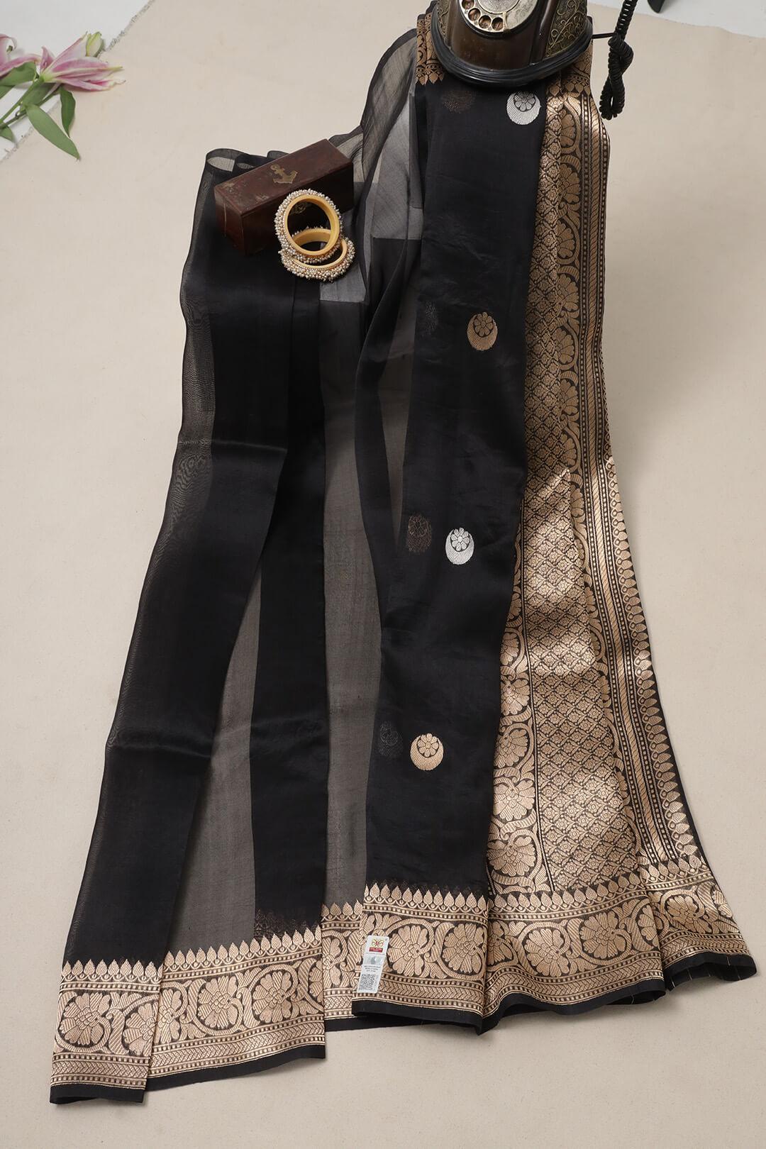 Handloom Kora banarasi saree in Black 4 - Black Kora saree