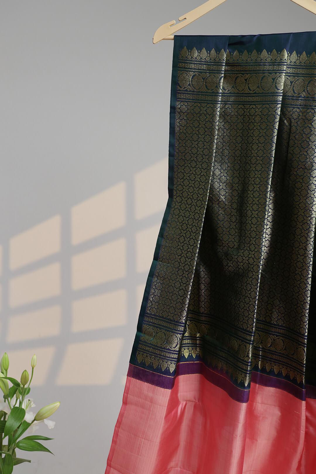 Arani Pure Silk Handloom Saree in Pink and Blue Green Dualtone Pallu view 3 - Pink and Navy Blue Arani saree