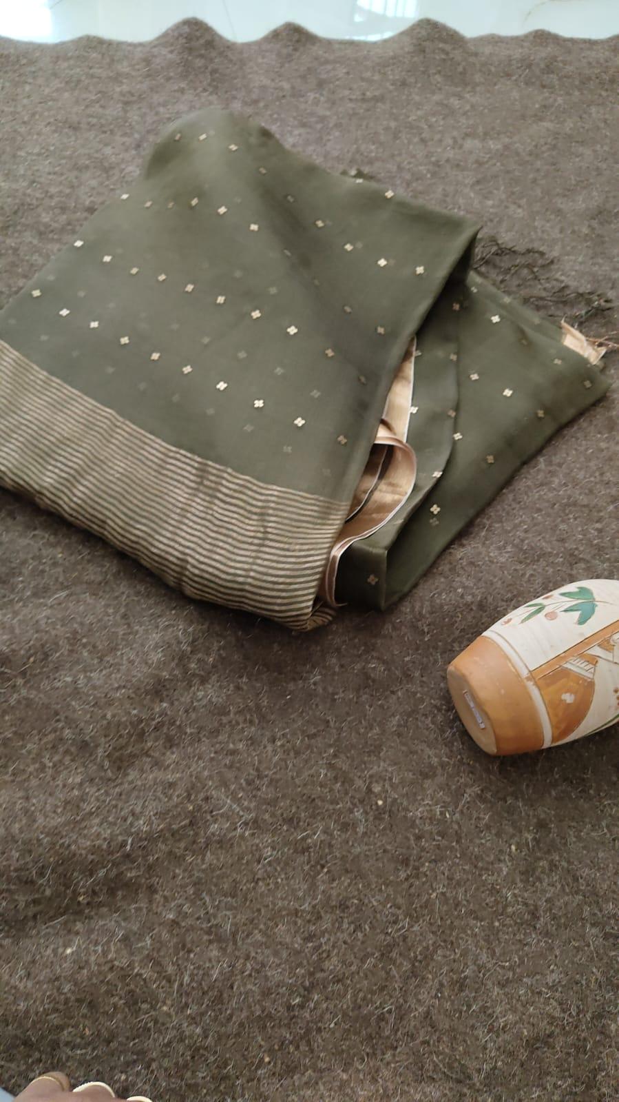 Handloom Pure Muslin silk in Olive Green Yarn Dyed Saree - handcrafted saree from Handloom Muslin Silk and Linen collection