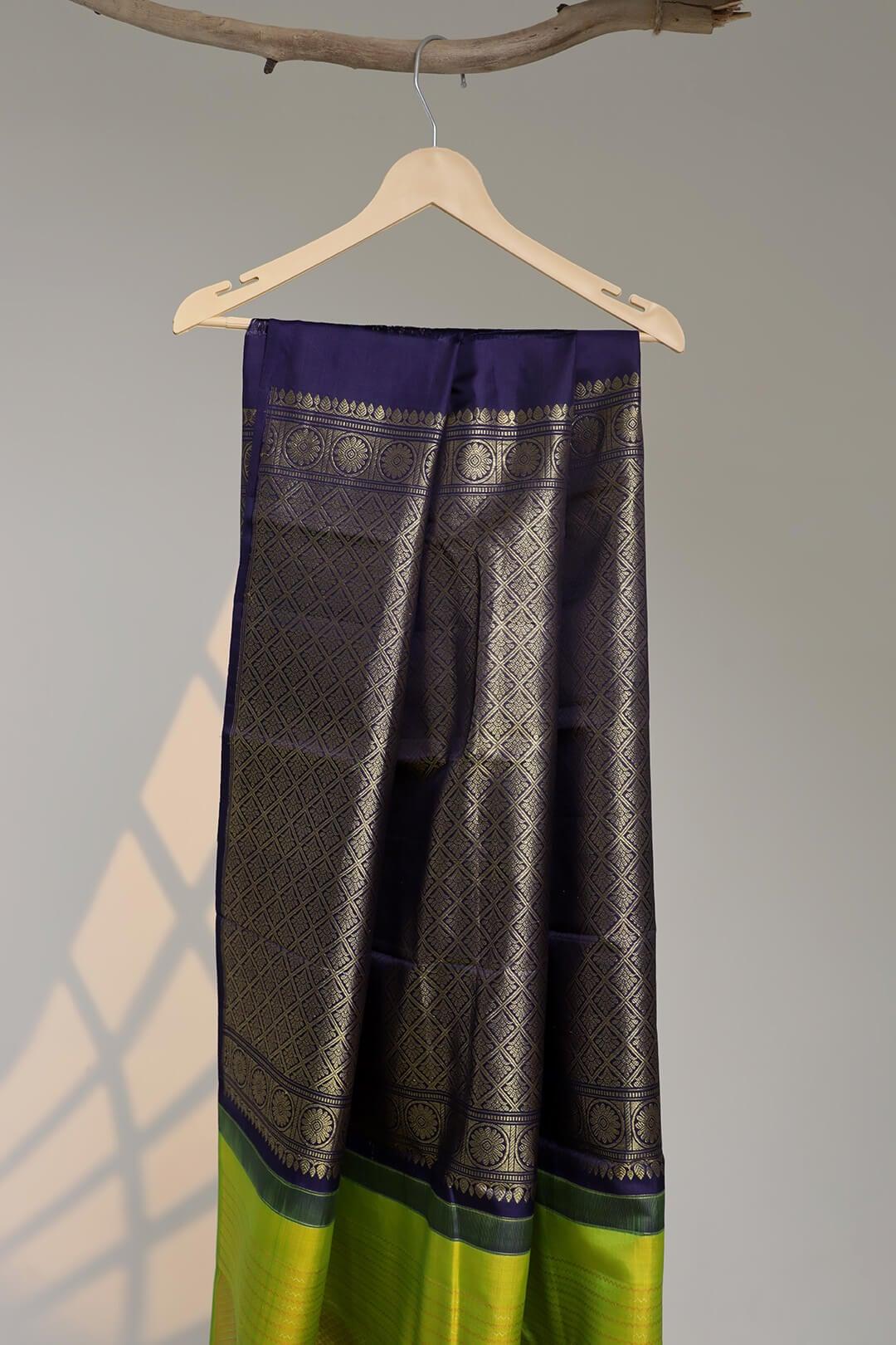 Arani Pure Silk Handloom Saree in Parrot Green and Navy Blue Zari Pallu 6 - Parrot Green and Navy Blue Arani saree