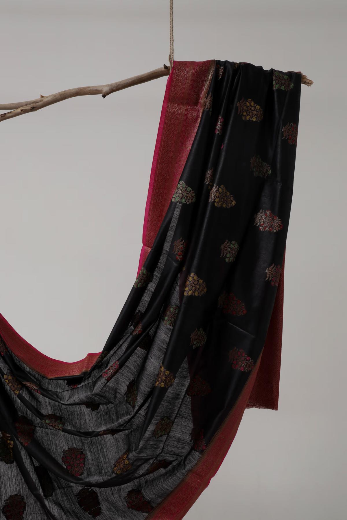 Handloom Tussar Banarasi in Black and Pink with Meenakari view 3 - Black and pink Tussar silk saree